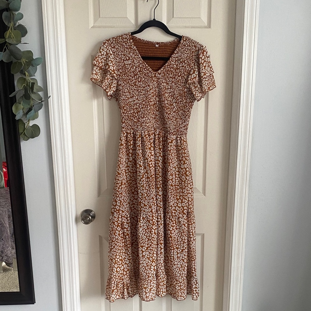 Chic Brown Patterned Midi Dress